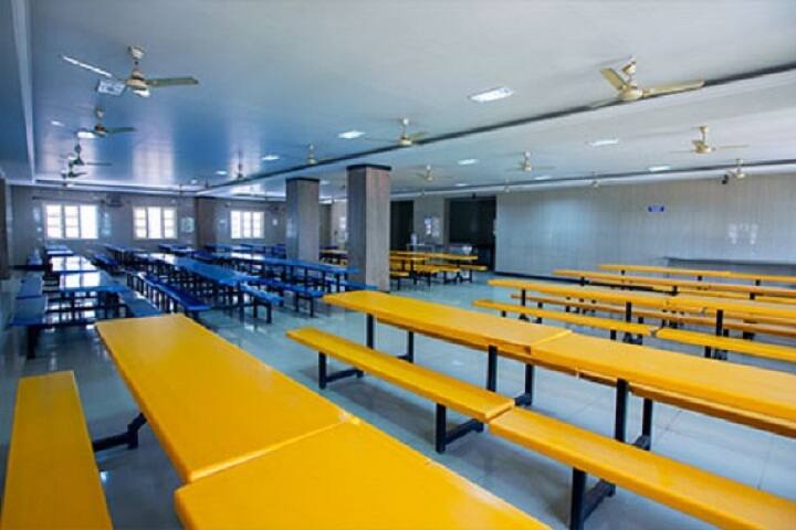 Maruthi College of Nursing campus in Bangalore, Karnataka, India — photo 4
