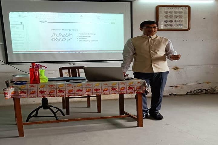 Lisie College of Allied Health Sciences campus in Kochi, Kerala, India — photo 2