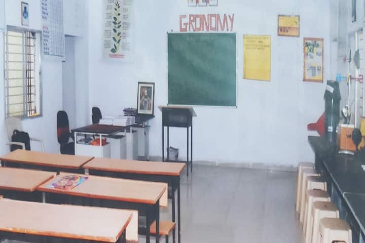 College of Agriculture campus in Nagpur, Maharashtra, India — photo 2