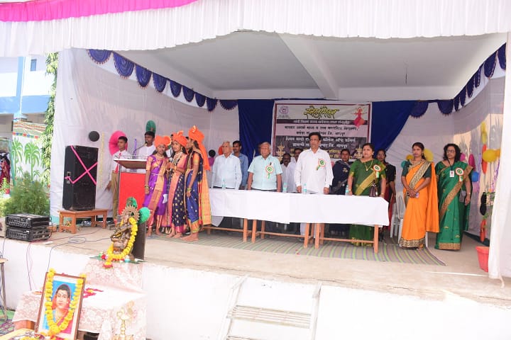 Dhiman Multieducation College of Commerce and Science campus in Nagpur, Maharashtra, India — photo 3