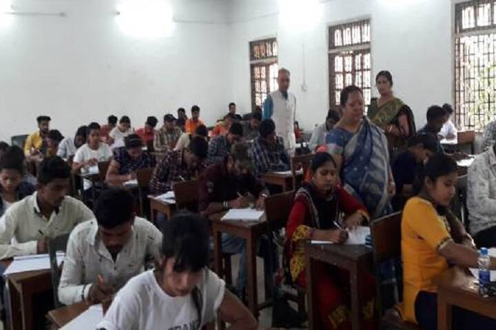 Government DSV Sanskrit College campus in Raipur, Chhattisgarh, India — photo 5