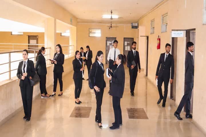 Haveli Institute of Legal Studies and Research campus in Silvassa, Dadra and Nagar Haveli, India — photo 2