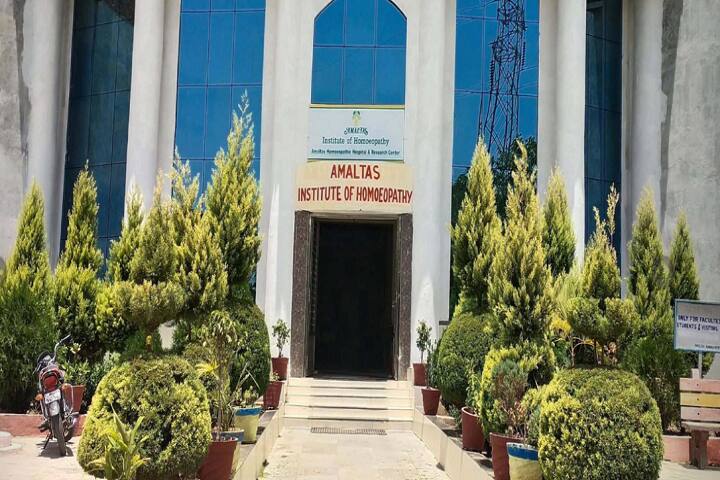 Amaltas Institute of Homoeopathy campus in Dewas, Madhya Pradesh, India — photo 1