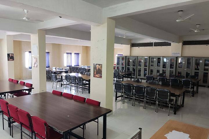 Amaltas Institute of Homoeopathy campus in Dewas, Madhya Pradesh, India — photo 3