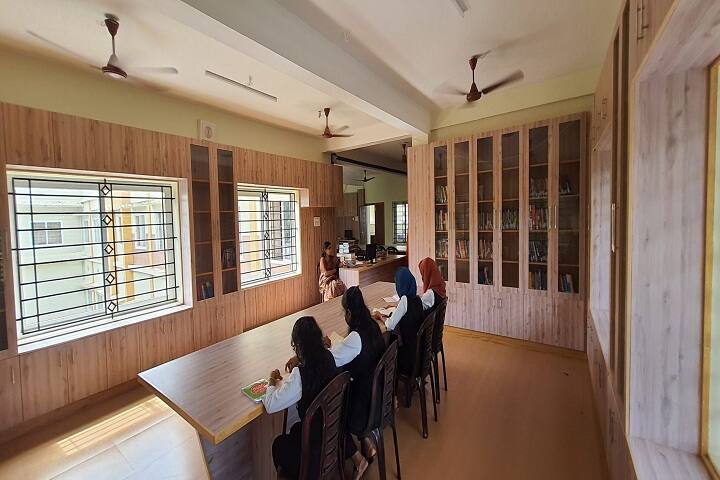 Sree Gokulam College of Arts and Science for Women campus in Thrissur, Kerala, India — photo 4