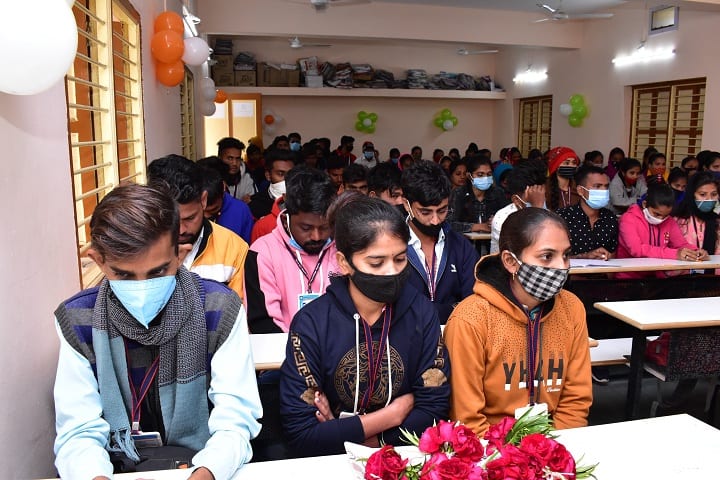 Shri Gopalbhai P Dhanka MSW College campus in Dahod, Gujarat, India — photo 1