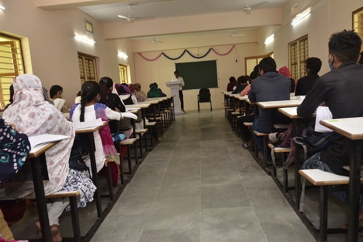 Shri Gopalbhai P Dhanka MSW College campus in Dahod, Gujarat, India — photo 2