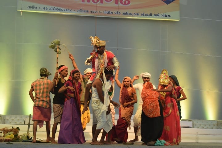Shri Gopalbhai P Dhanka MSW College campus in Dahod, Gujarat, India — photo 3