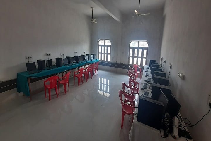 Dr Lal Ji Tripathi Mahavidyalaya campus in Amethi, Uttar Pradesh, India — photo 3