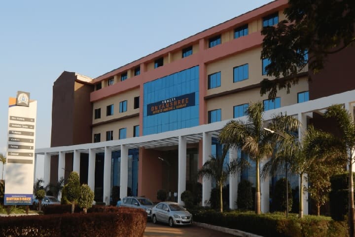 Dnyanshree Institute of Engineering and Technology campus in Satara, Maharashtra, India — photo 1