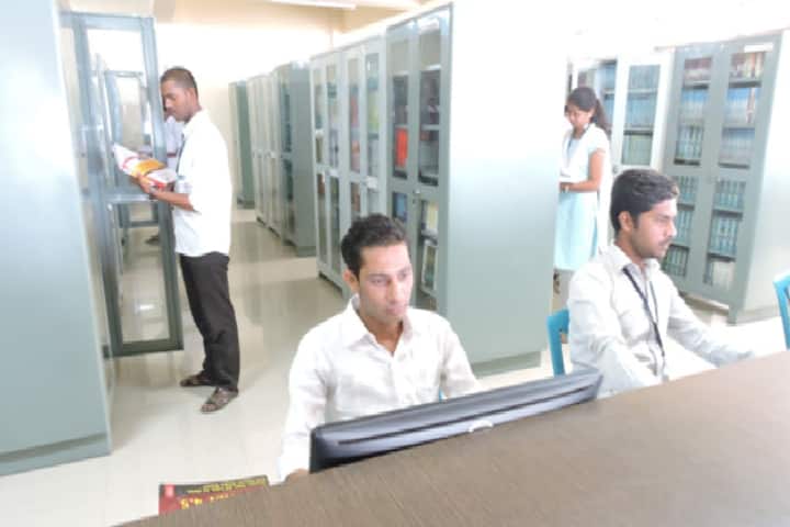 Dnyanshree Institute of Engineering and Technology campus in Satara, Maharashtra, India — photo 3