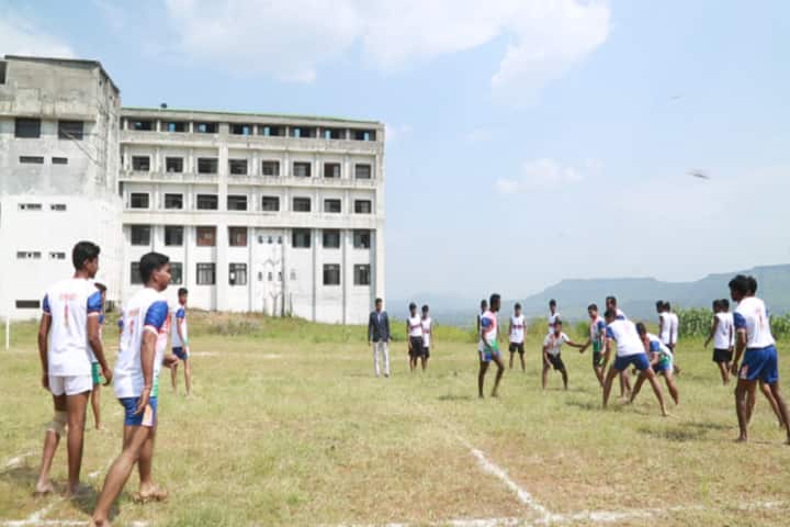 Dnyanshree Institute of Engineering and Technology campus in Satara, Maharashtra, India — photo 6