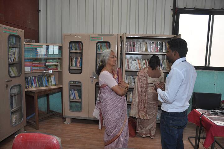 SSPM Arts and Science Mahila College campus in Shahada, Maharashtra, India — photo 4