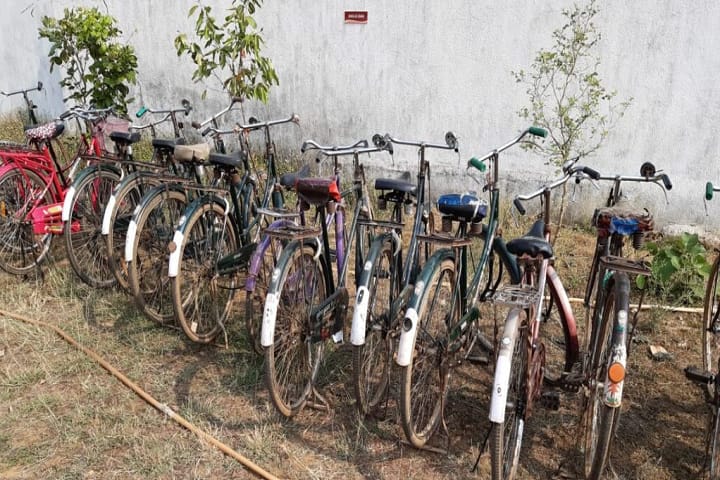 Rajiv Gandhi Mahavidyalaya campus in Gondia, Maharashtra, India — photo 6
