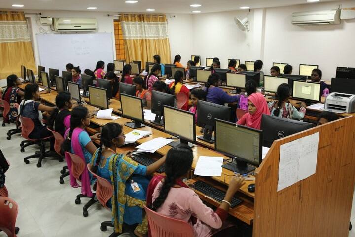SLN Degree College campus in Anantapur, Andhra Pradesh, India — photo 1