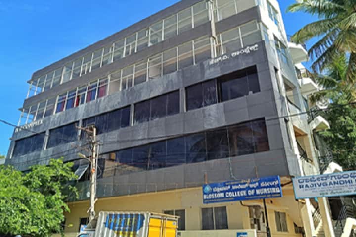 Blossom College of Nursing campus in Bangalore, Karnataka, India — photo 1