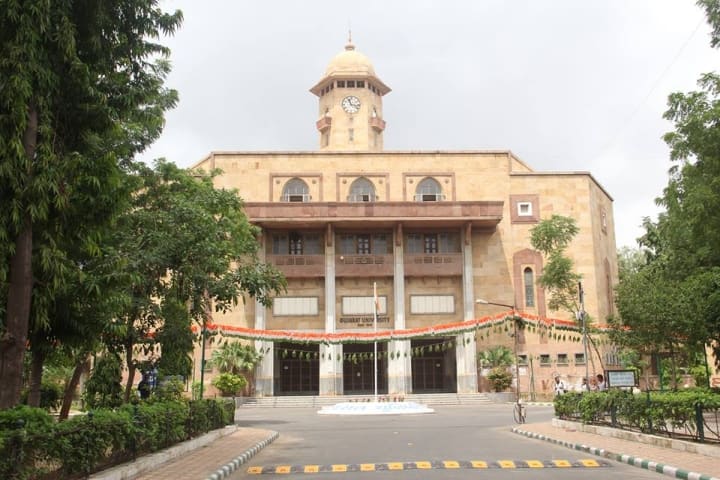 Gujarat University campus photo
