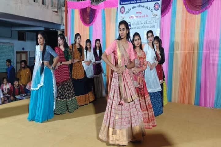Kisan Bharati Art Commerce and Science College campus in Mehsana, Gujarat, India — photo 3
