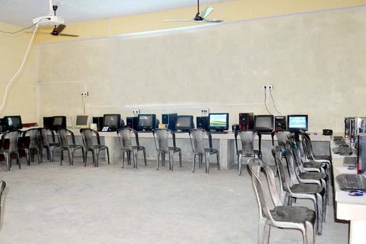 Parasnath Janardan Girls Degree College campus in Ghazipur, Uttar Pradesh, India — photo 4