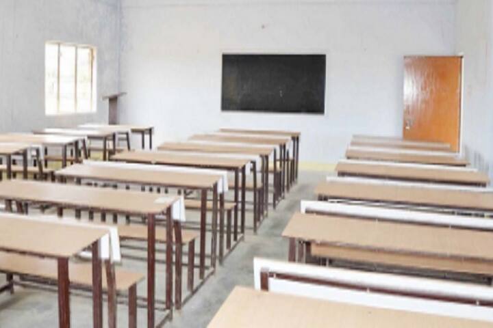 Parasnath Janardan Girls Degree College campus in Ghazipur, Uttar Pradesh, India — photo 5