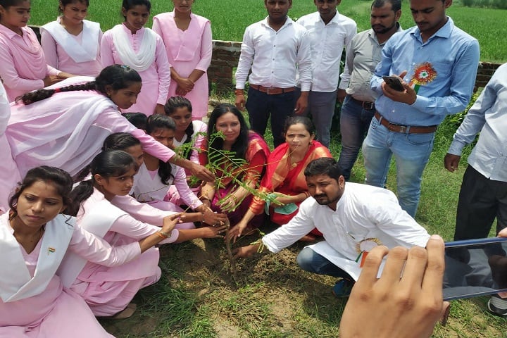 Acharya Narayana College campus in Sultanpur, Uttar Pradesh, India — photo 3