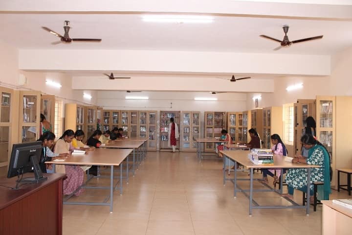 St Justin Arts and Science College For Women campus in Sivagangai, Tamil Nadu, India — photo 5
