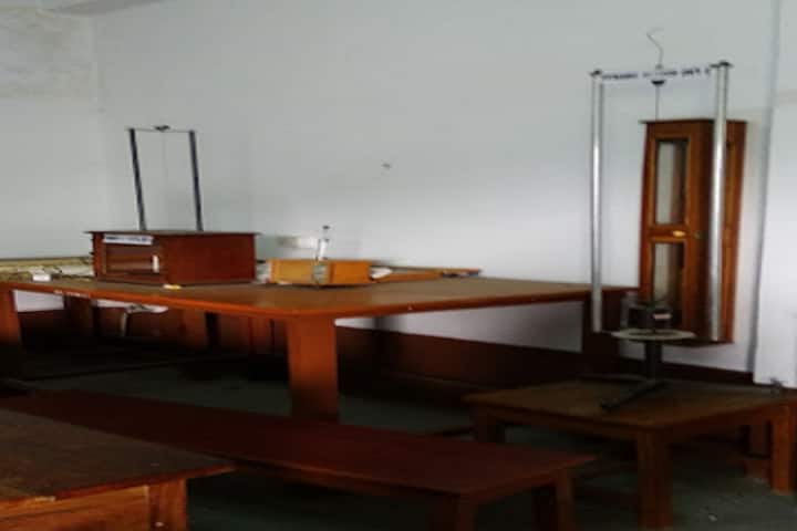 Raiganj Surendranath Mahavidyalaya campus in Raiganj, West Bengal, India — photo 3