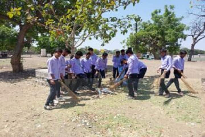 SVSS Latur College of Pharmacy campus in Latur, Maharashtra, India — photo 5