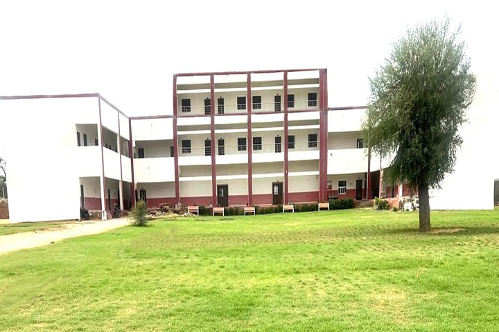 Career Mahavidyalaya campus in Jhunjhunu, Rajasthan, India — photo 1