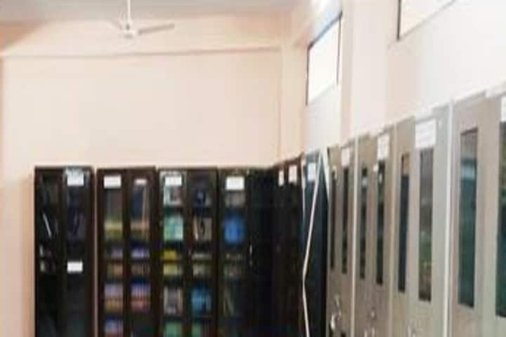 Vikasratna Sarkarsaheb Rawal College of Agriculture campus in Dondaicha, Maharashtra, India — photo 5