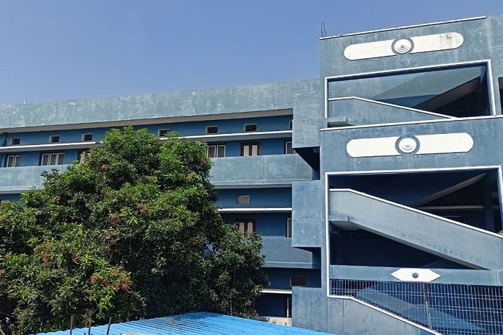 Sujatha College Of Nursing campus in Rajahmundry, Andhra Pradesh, India — photo 1