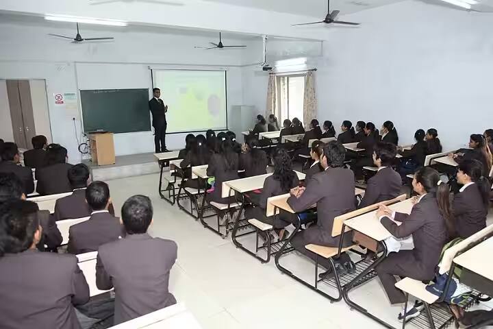 Naran Lala School of Industrial Management and Computer Science campus in Navsari, Gujarat, India — photo 2