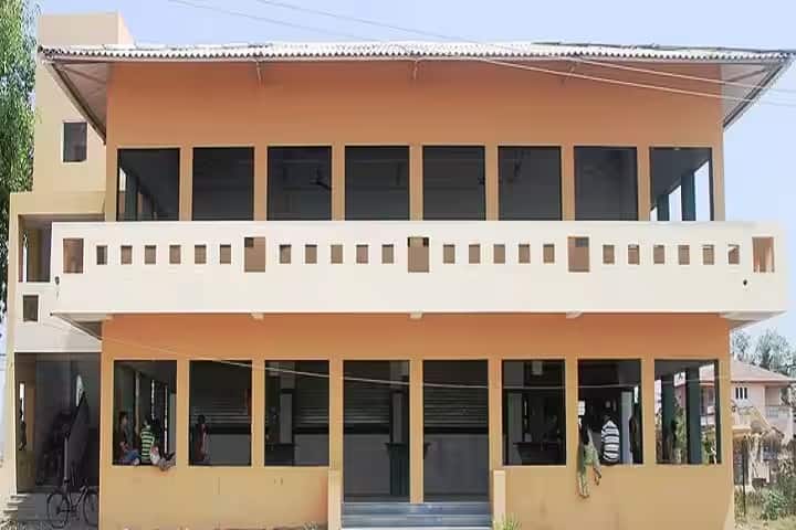 Naran Lala School of Industrial Management and Computer Science campus in Navsari, Gujarat, India — photo 5