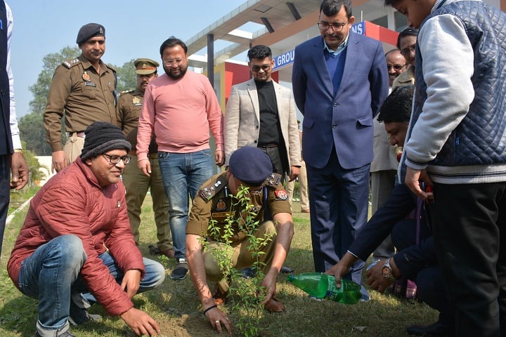 J and A Law College campus in Bareilly, Uttar Pradesh, India — photo 3