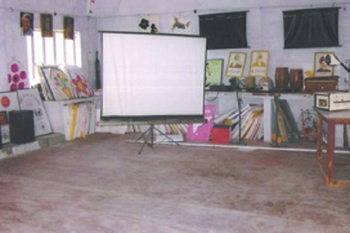 Sri Mohar Singh Mahavidyalaya campus in Mathura, Uttar Pradesh, India — photo 3