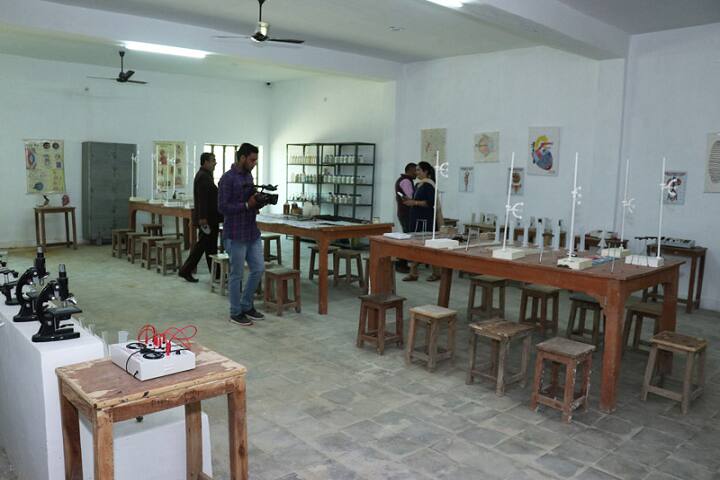 Mata Kitab Kaur Mahavidyalya campus in Hanumangarh, Rajasthan, India — photo 5