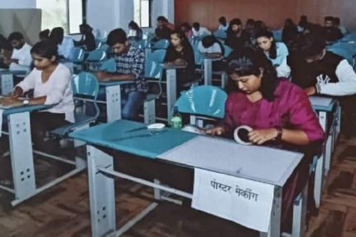 Dr Tanajirao Chorge Senior Arts and Commerce College campus in Ratnagiri, Maharashtra, India — photo 2