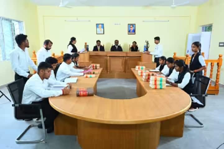 Mother Terasa Law College campus in Pudukkottai, Tamil Nadu, India — photo 3