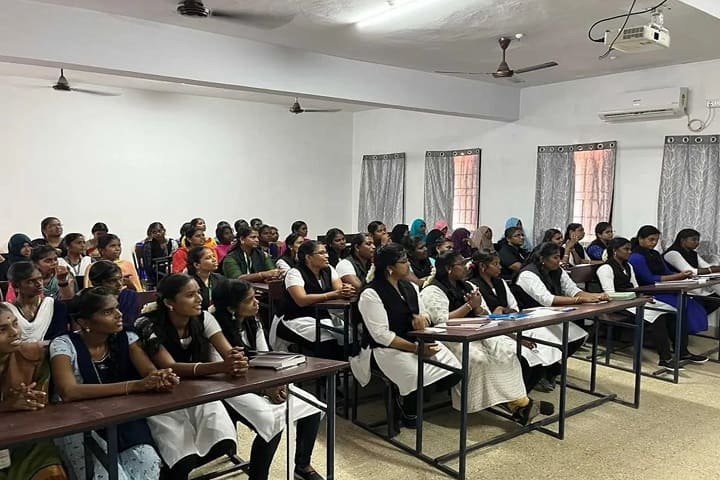 Thulasi College of Law for Women campus in Thoothukudi (Tuticorin), Tamil Nadu, India — photo 2