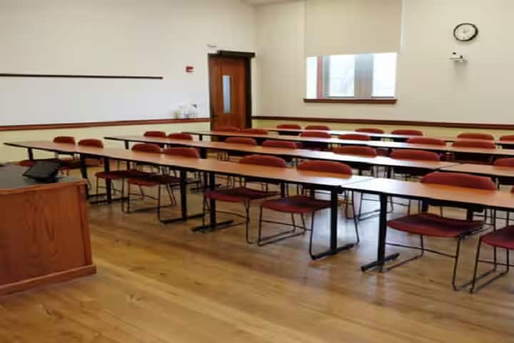 GTN Law College campus in Dindigul, Tamil Nadu, India — photo 3