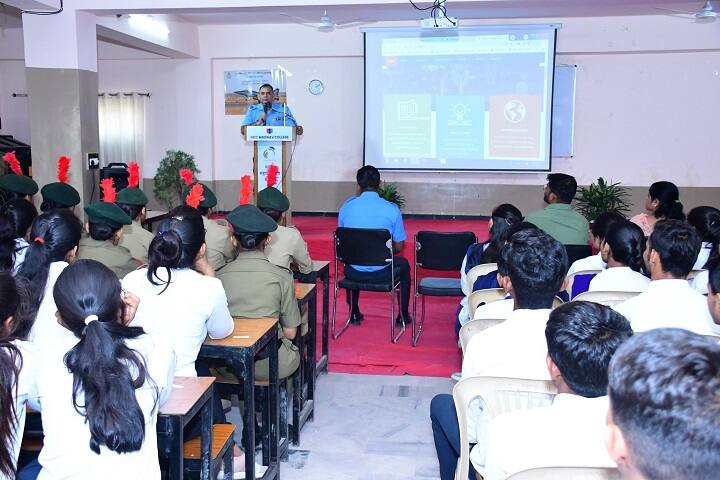 Madhav Mahavidyalaya campus in Barmer, Rajasthan, India — photo 4