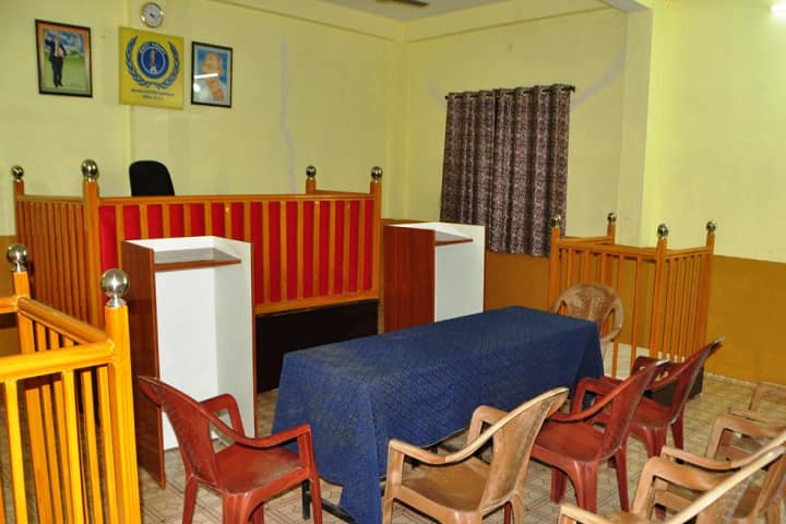Kushabhau Thakre Law College campus in Vidisha, Madhya Pradesh, India — photo 2