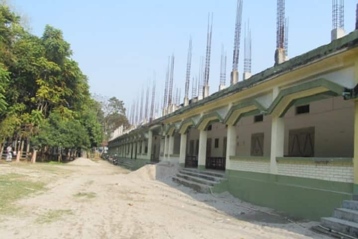 Bakshirhat Mahavidyalaya campus in Cooch Behar, West Bengal, India — photo 1