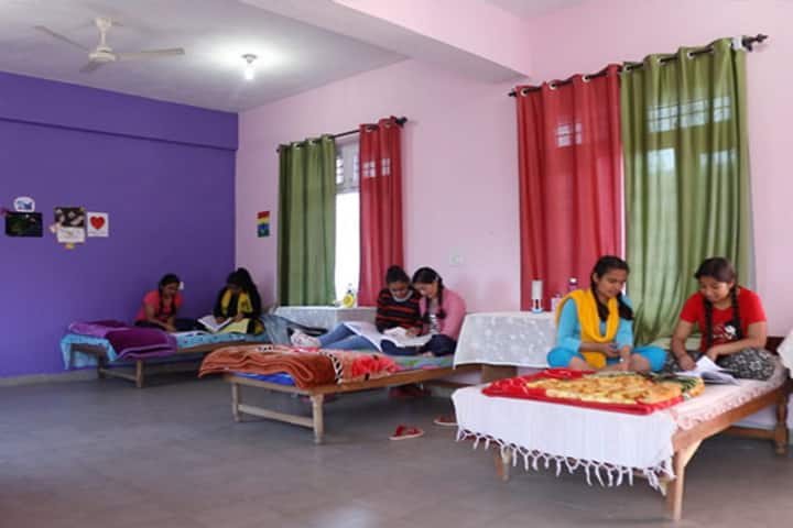 Himalaya College of Nursing campus in Paliganj, Bihar, India — photo 2