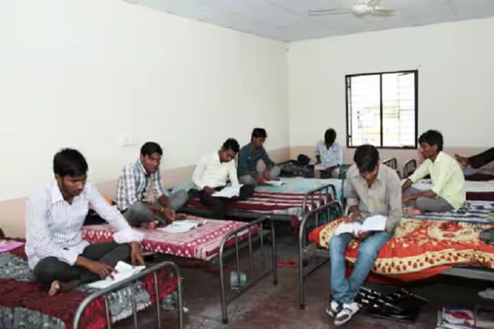 Nalanda Institute of PG Studies campus in Guntur, Andhra Pradesh, India — photo 5