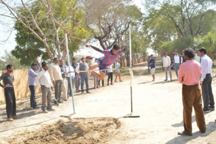 Lokmani Sharma Swatantrata Sangram Senani Government College campus in Mathura, Uttar Pradesh, India — photo 1