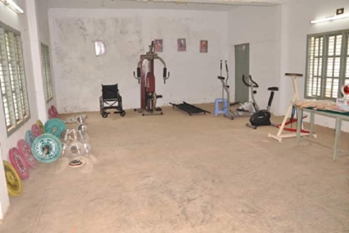 Sri YVS and Sri BRM College of Physical Education campus in Muktheswaram, Andhra Pradesh, India — photo 3