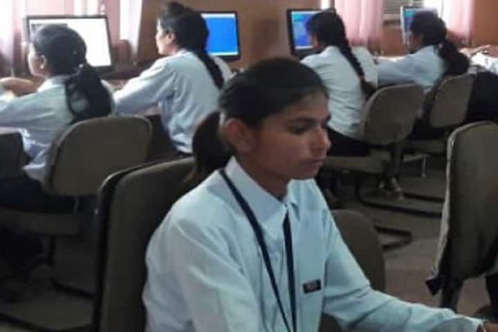 Jathedar Ujjagar Singh Sekhwan Institute campus in Gurdaspur, Punjab, India — photo 2