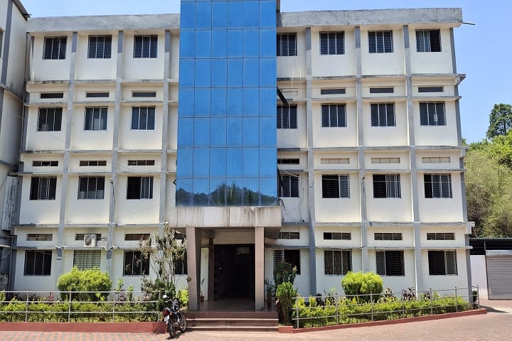 College of Agriculture Biotechnology campus in Vaibhavwadi, Maharashtra, India — photo 1