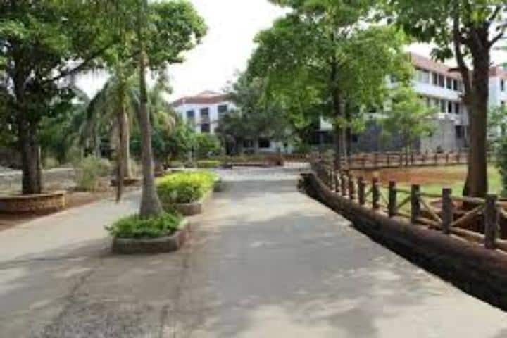 Sau Vandana N Tasgaonkar Ayurved Mahavidyalaya and Research Centre campus in Karjat, Maharashtra, India — photo 1